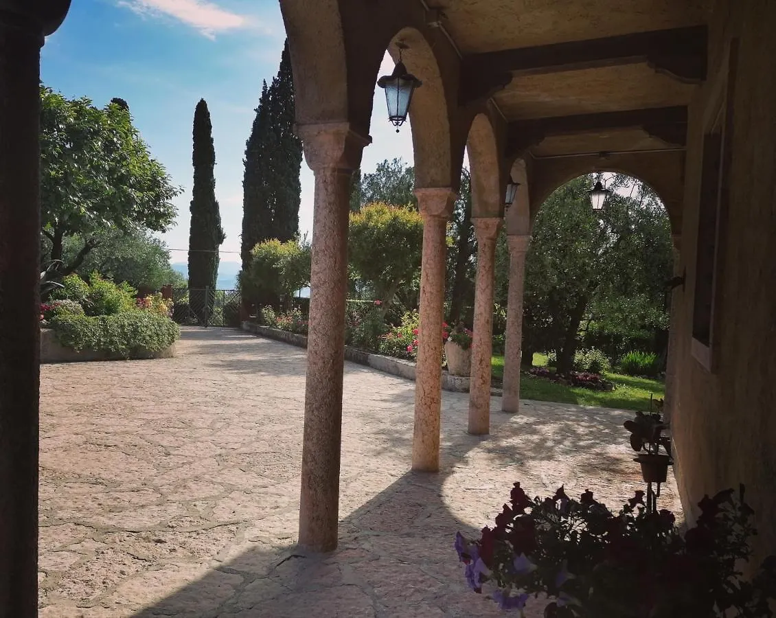 Villa Paradiso Sirmione Hotel
