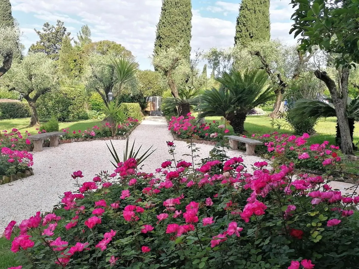 Villa Paradiso Sirmione Italy