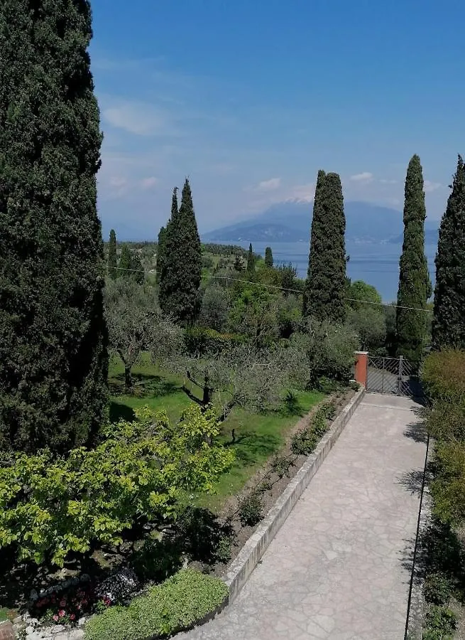 Villa Paradiso Sirmione 0*,